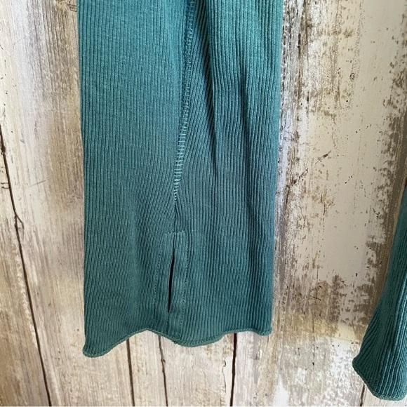 Intimately Free People Waffle Knit Teal Thermal With Thumb Holes Women’s Large - Picture 3 of 5